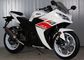 Οι αθλητικές μοτοσικλέτες οδών μηχανών αερίου, 250cc δροσίζουν το άσπρο χρώμα αθλητικών ποδηλάτων/ποδηλάτων οδών προμηθευτής